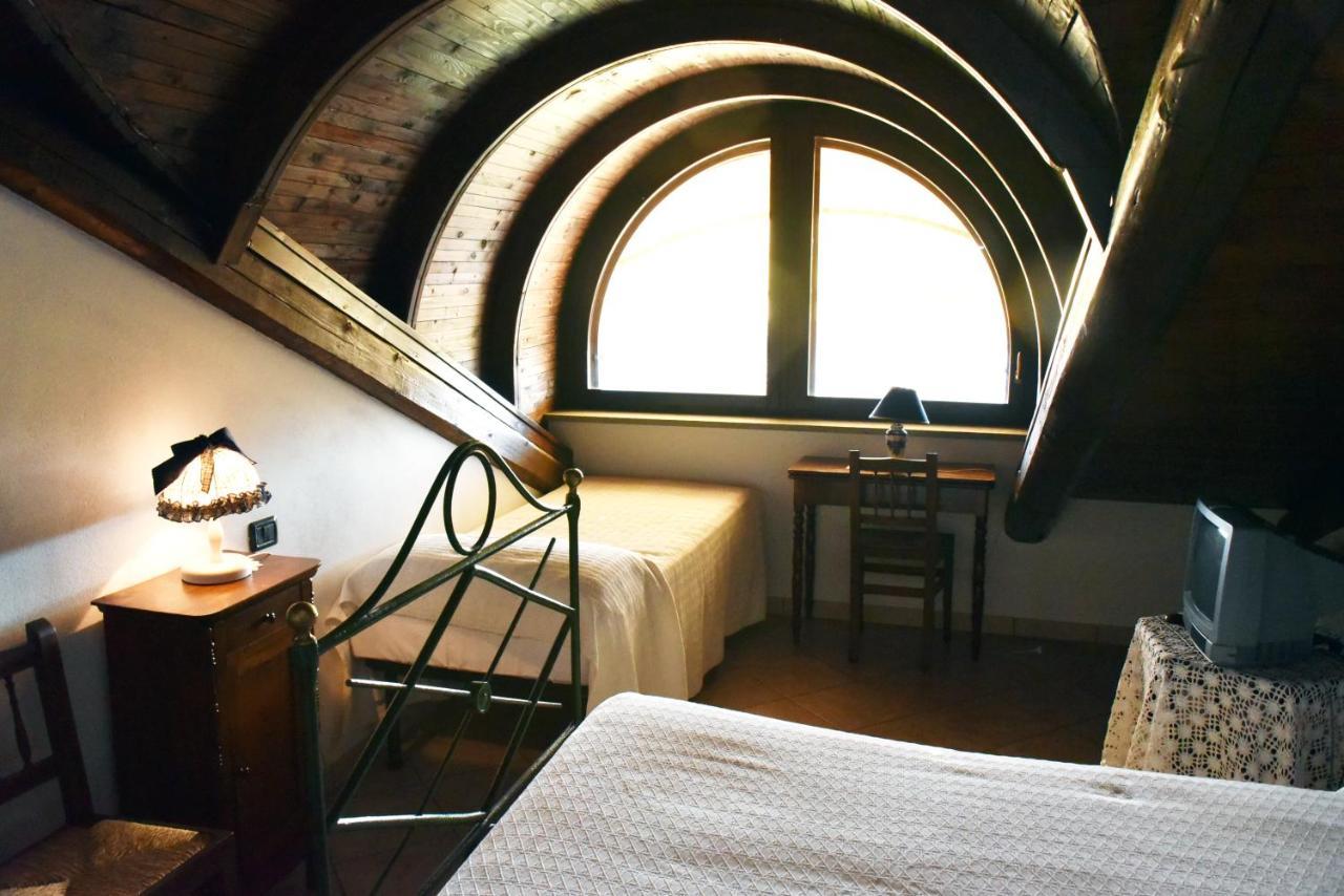 Agriturismo La Ca 'D Majin Poirino Экстерьер фото